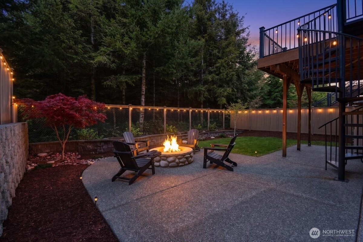 9125 Satterlee Avenue SE, Snoqualmie, WA 98065