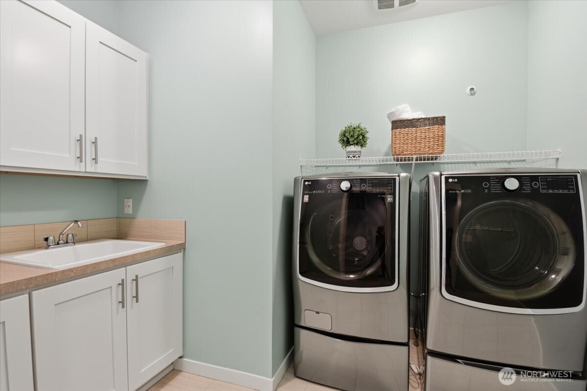 9125 Satterlee Avenue SE, Snoqualmie, WA 98065