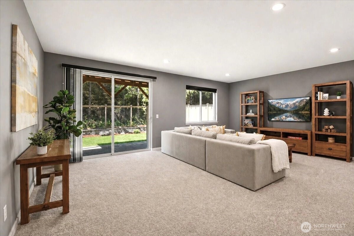 9125 Satterlee Avenue SE, Snoqualmie, WA 98065