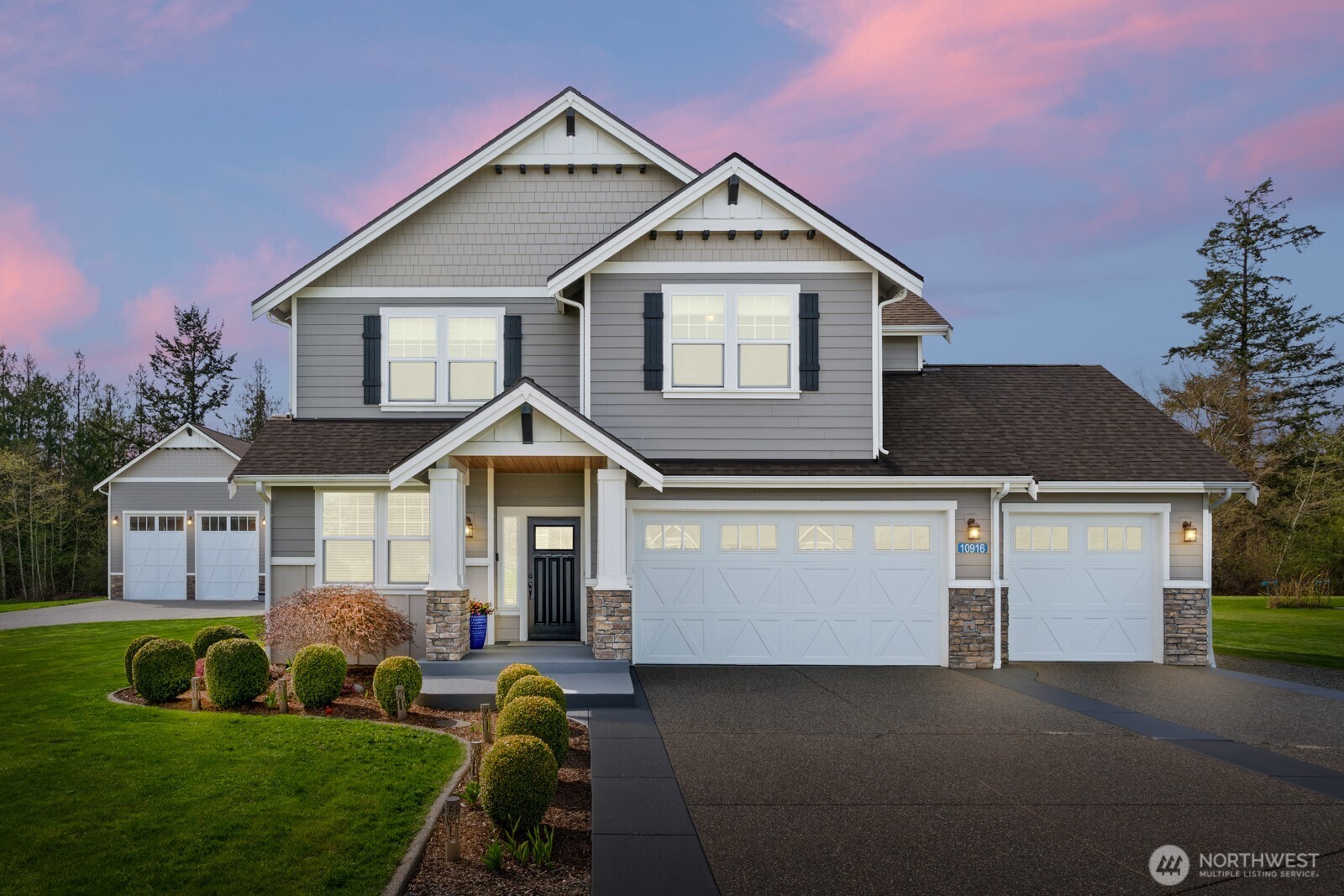 10916 Bay Meadows Lane , Burlington, WA 98233