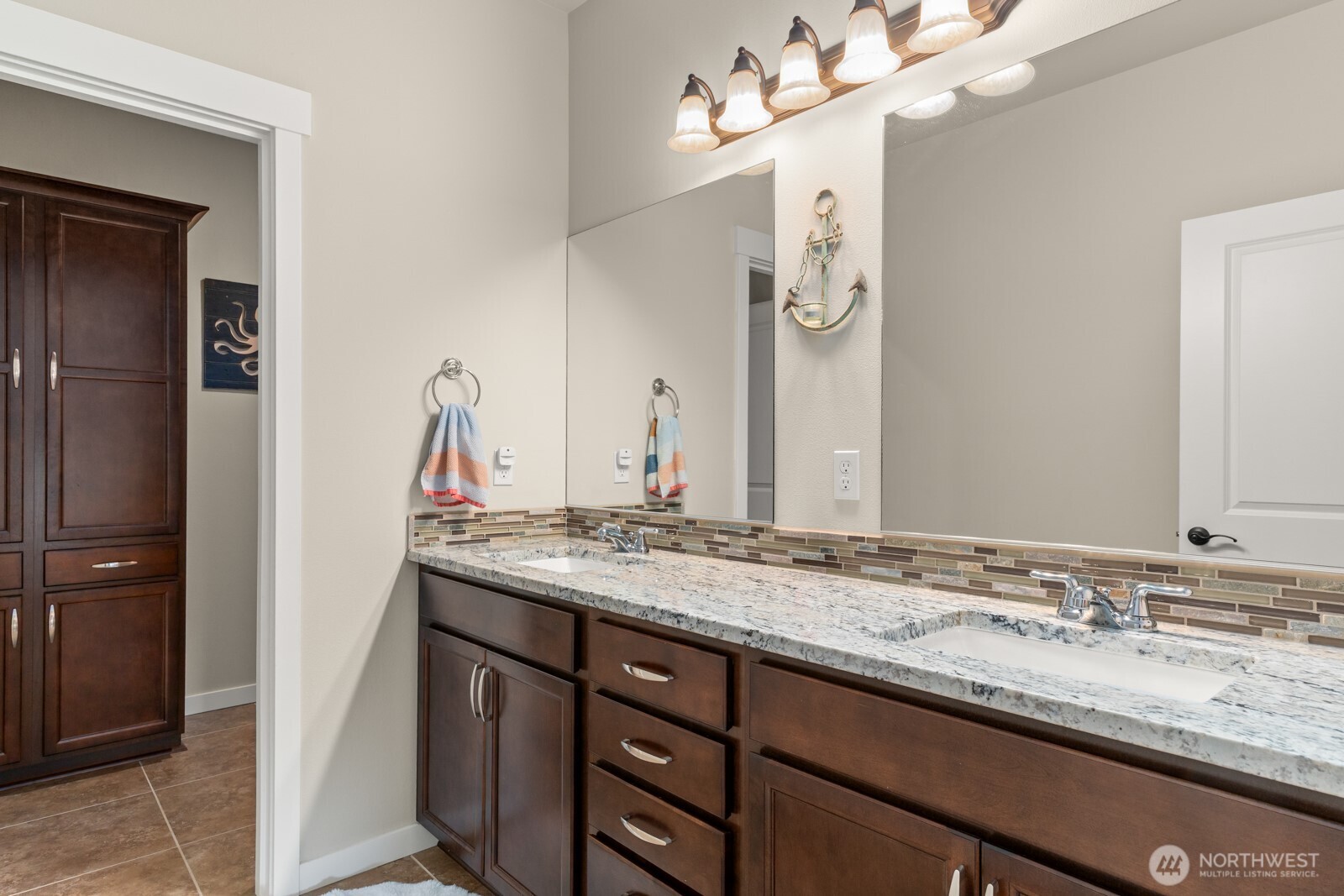 10916 Bay Meadows Lane , Burlington, WA 98233