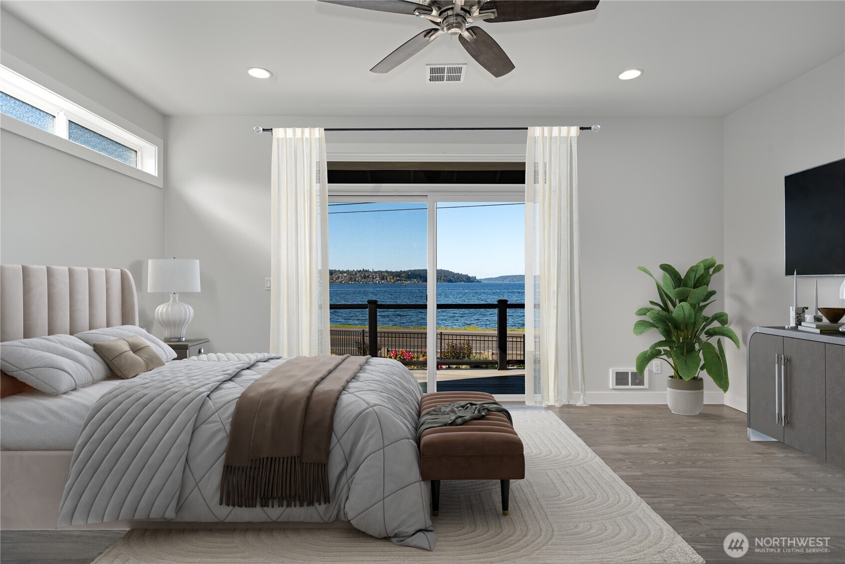 1253 Beach Drive E, Port Orchard, WA 98366
