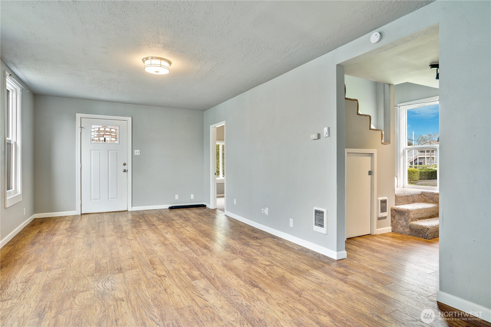 5414 S Pine Street , Tacoma, WA 98409