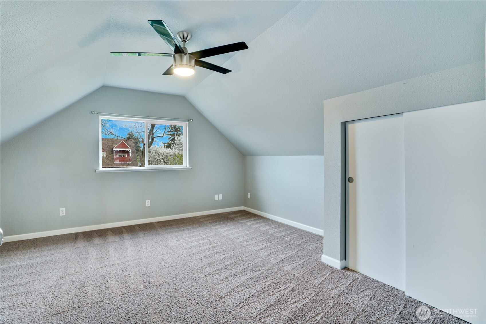 5414 S Pine Street , Tacoma, WA 98409