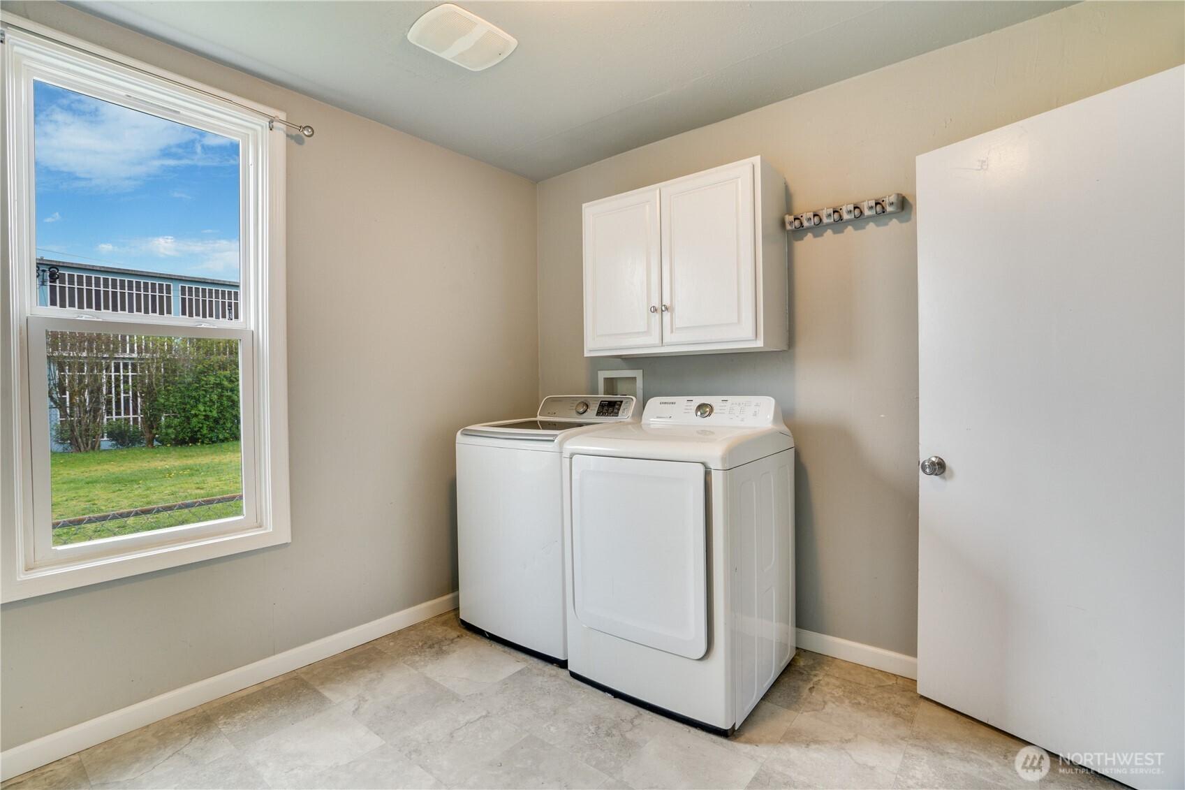 5414 S Pine Street , Tacoma, WA 98409