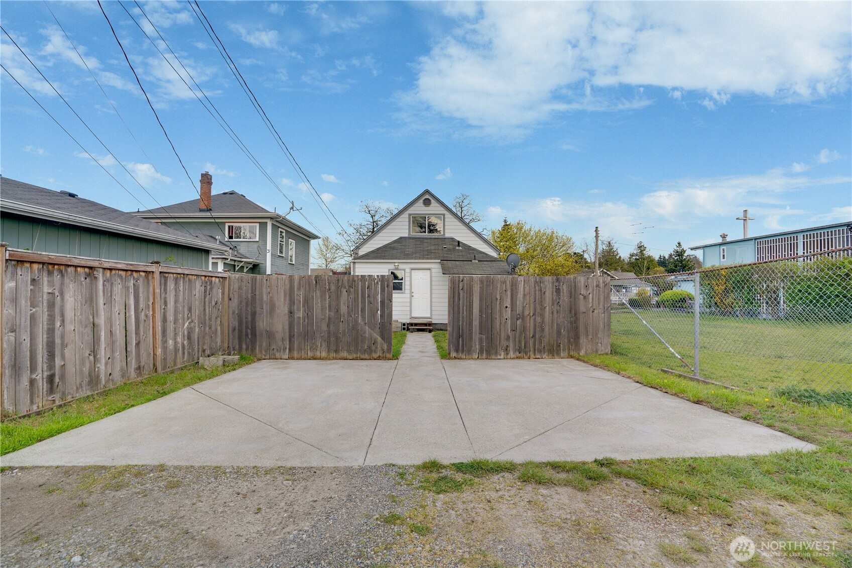 5414 S Pine Street , Tacoma, WA 98409