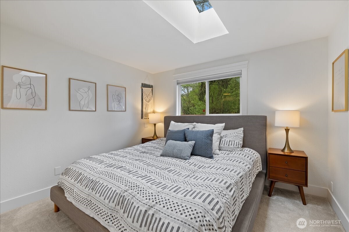 1109 Lewis Lane SE, Issaquah, WA 98027