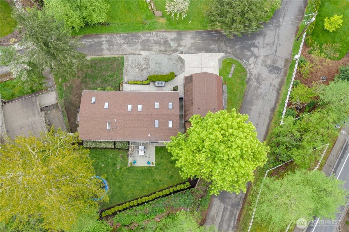 1109 Lewis Lane SE, Issaquah, WA 98027