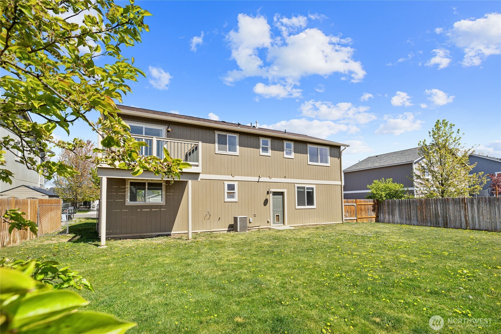 1702 E Hobert Avenue , Ellensburg, WA 98926