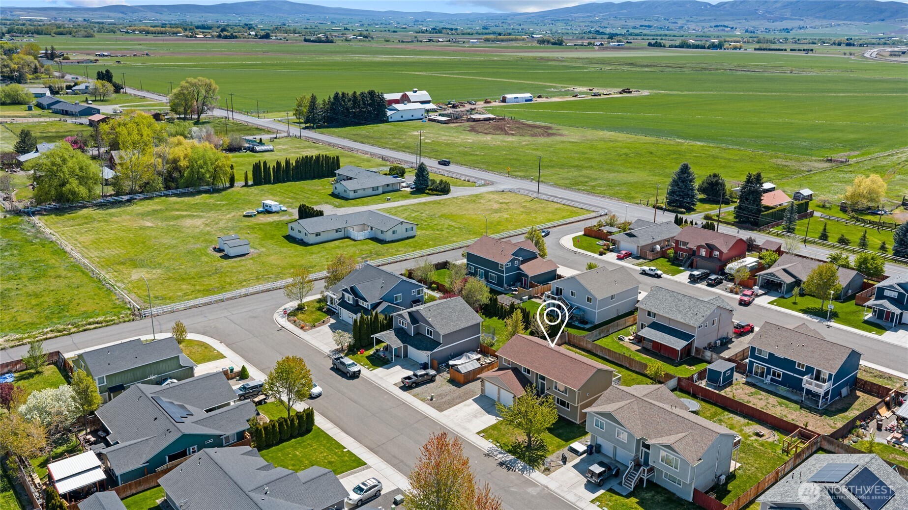 1702 E Hobert Avenue , Ellensburg, WA 98926