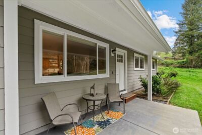 10226 200th Street NE, Arlington, WA 98223 - Photo 4