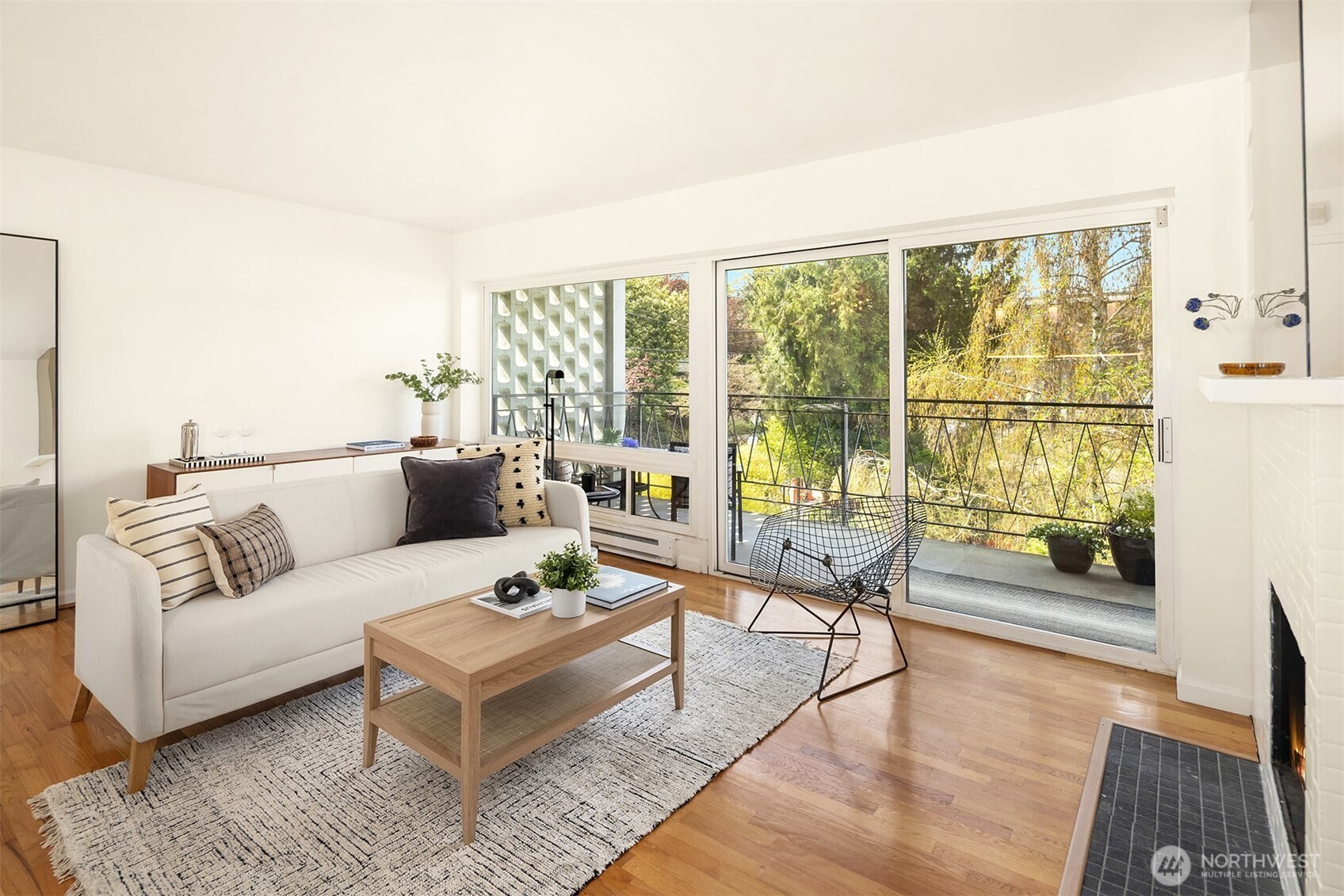 2524 Boyer Avenue E #446, Seattle, WA 98102