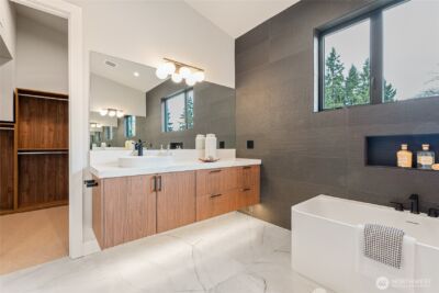 2423 129th Avenue SE, Bellevue, WA 98005 - Photo 18