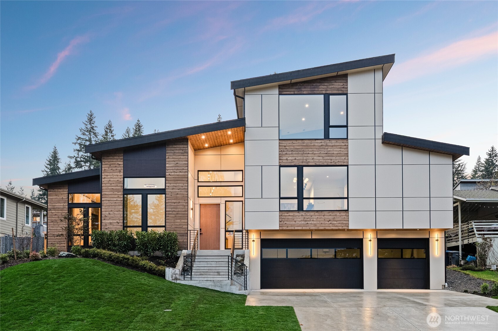 2423 129th Avenue SE, Bellevue, WA 98005
