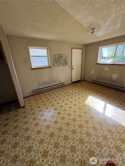11810 19th Avenue SW, Burien, WA 98146 - Photo 5