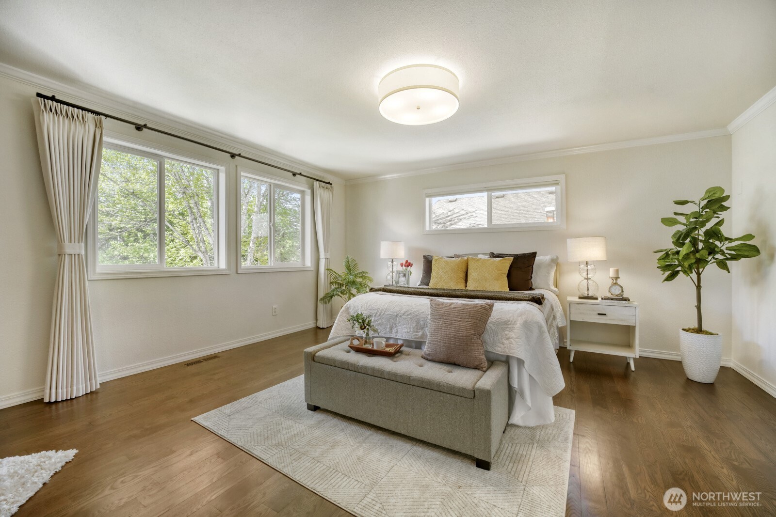 6551 17th Avenue SW, Seattle, WA 98106