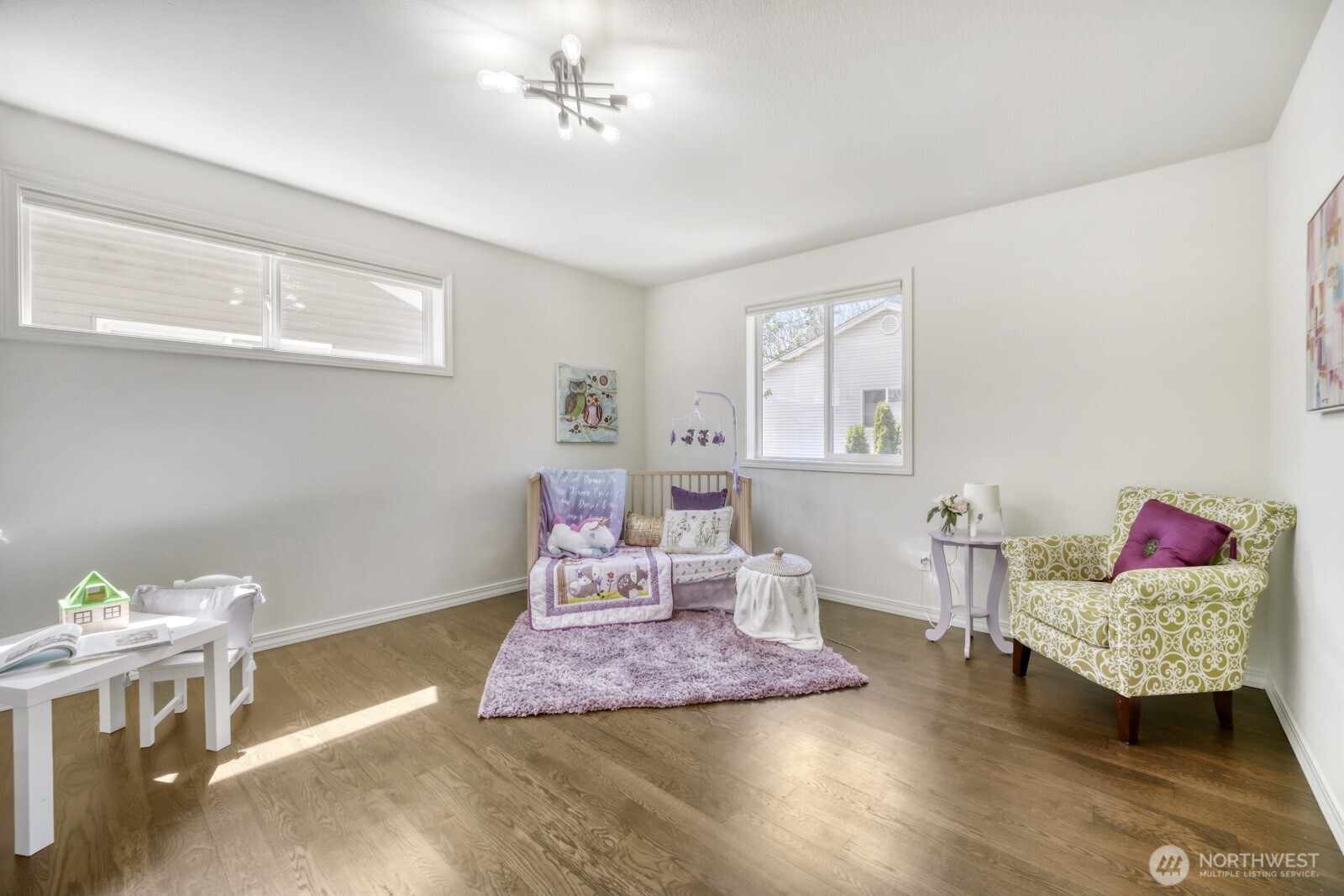 6551 17th Avenue SW, Seattle, WA 98106