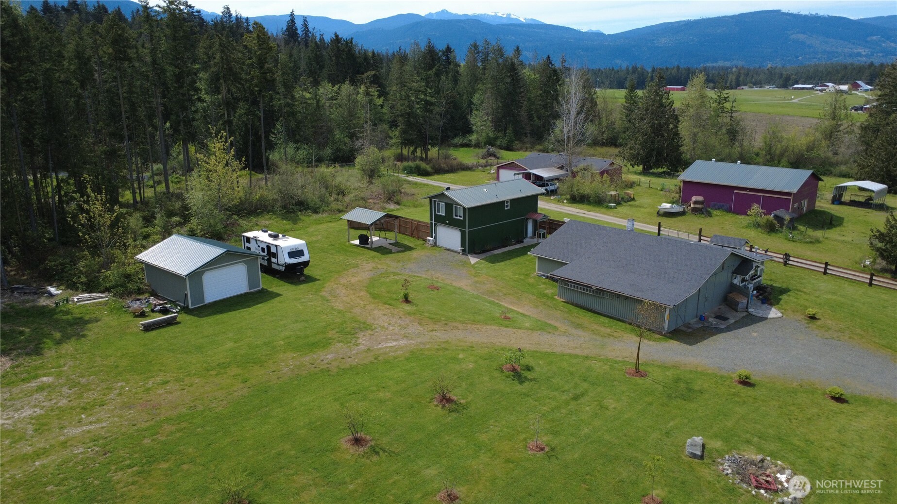273702 Hwy 101 , Sequim, WA 98382