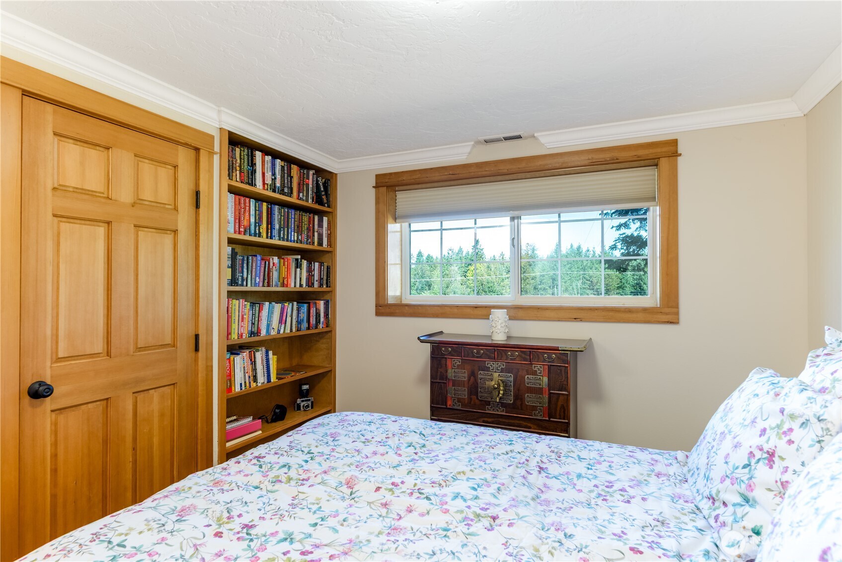 273702 Hwy 101 , Sequim, WA 98382