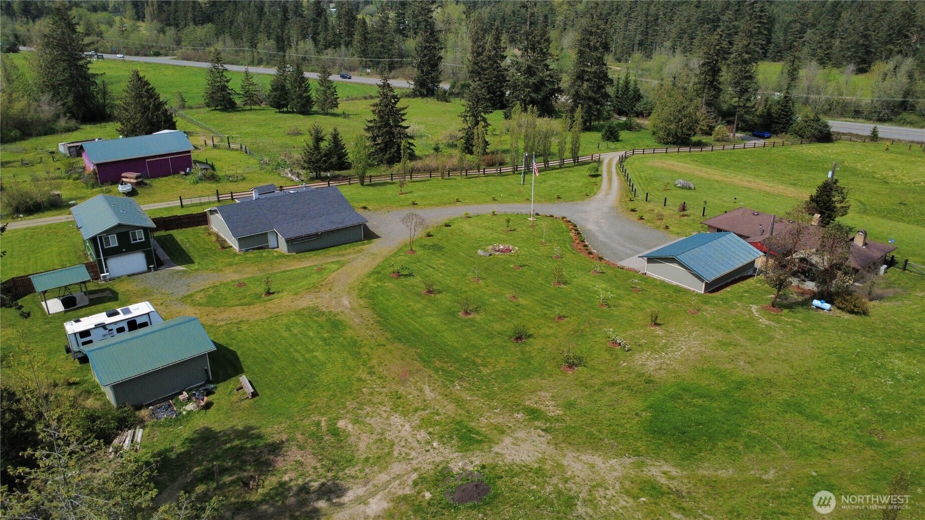273702 Hwy 101 , Sequim, WA 98382