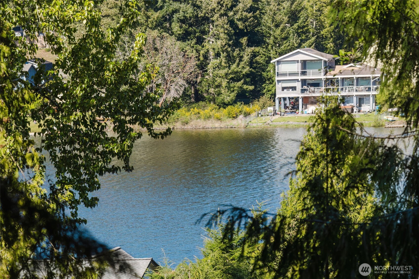 360 Kingsway W, Bremerton, WA 98312