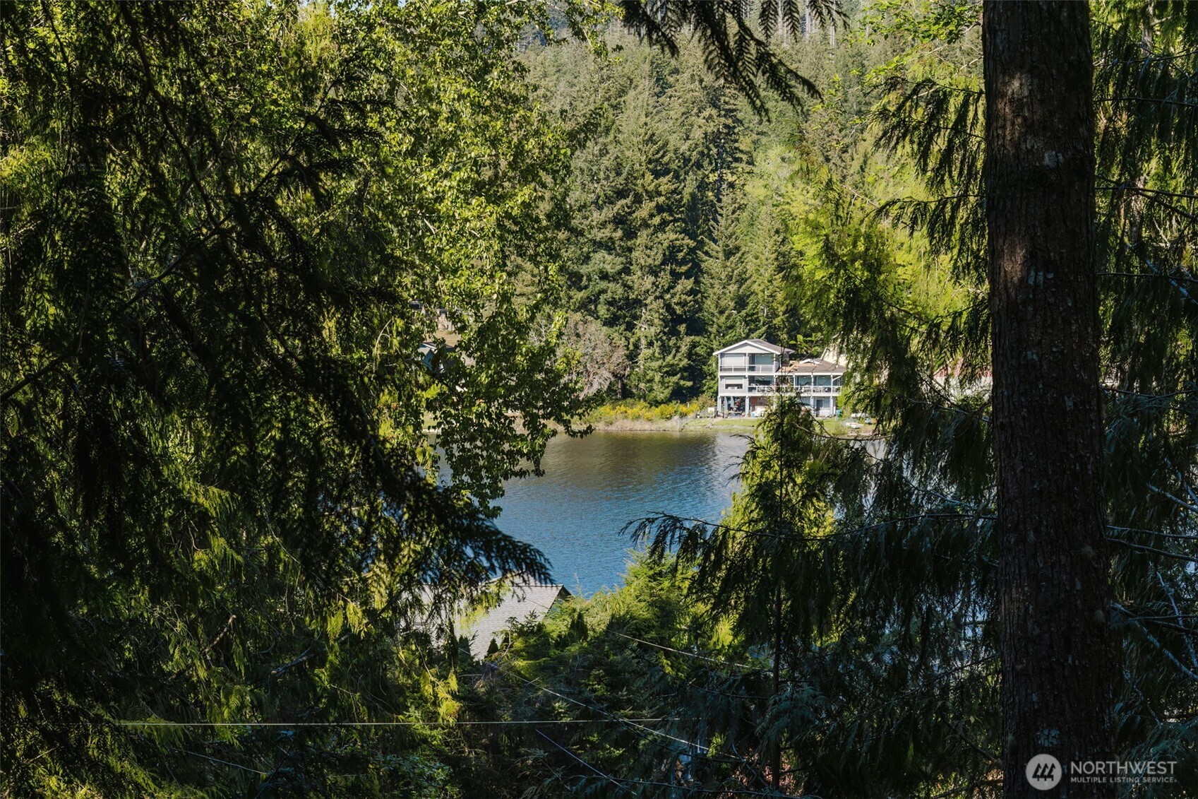 360 Kingsway W, Bremerton, WA 98312