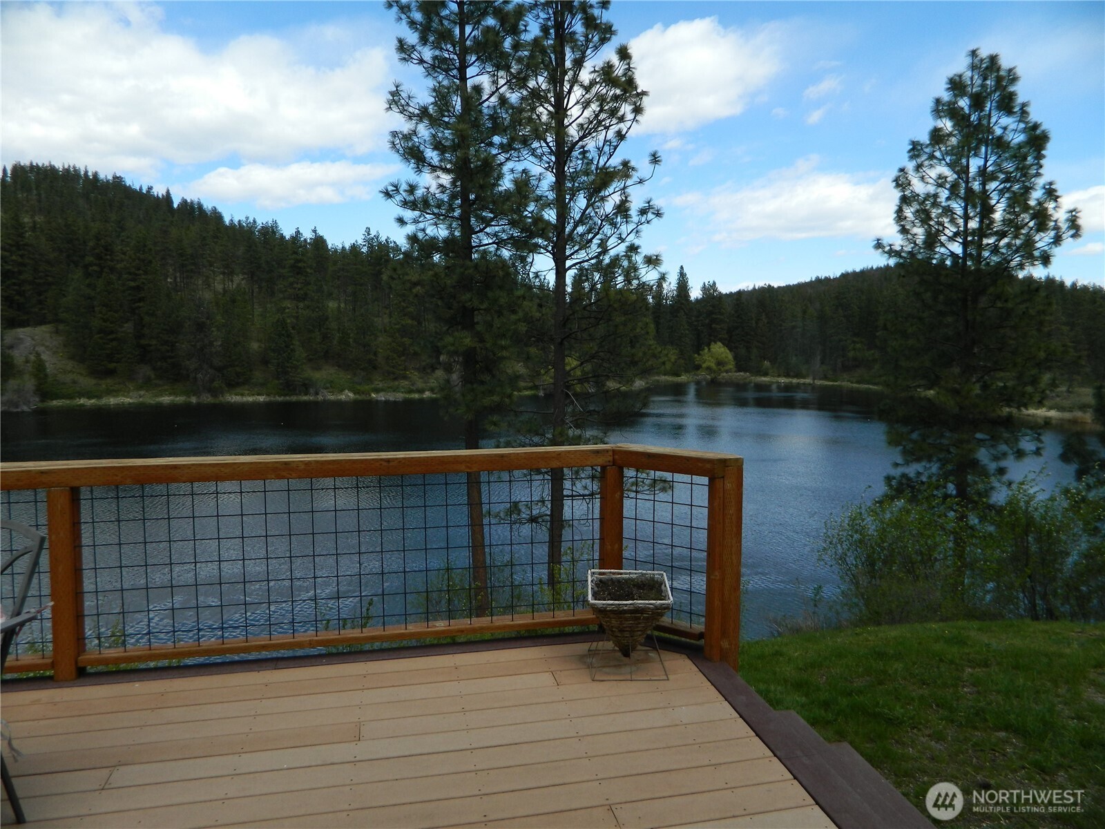 46 Little Bear Lane , Tonasket, WA 98855