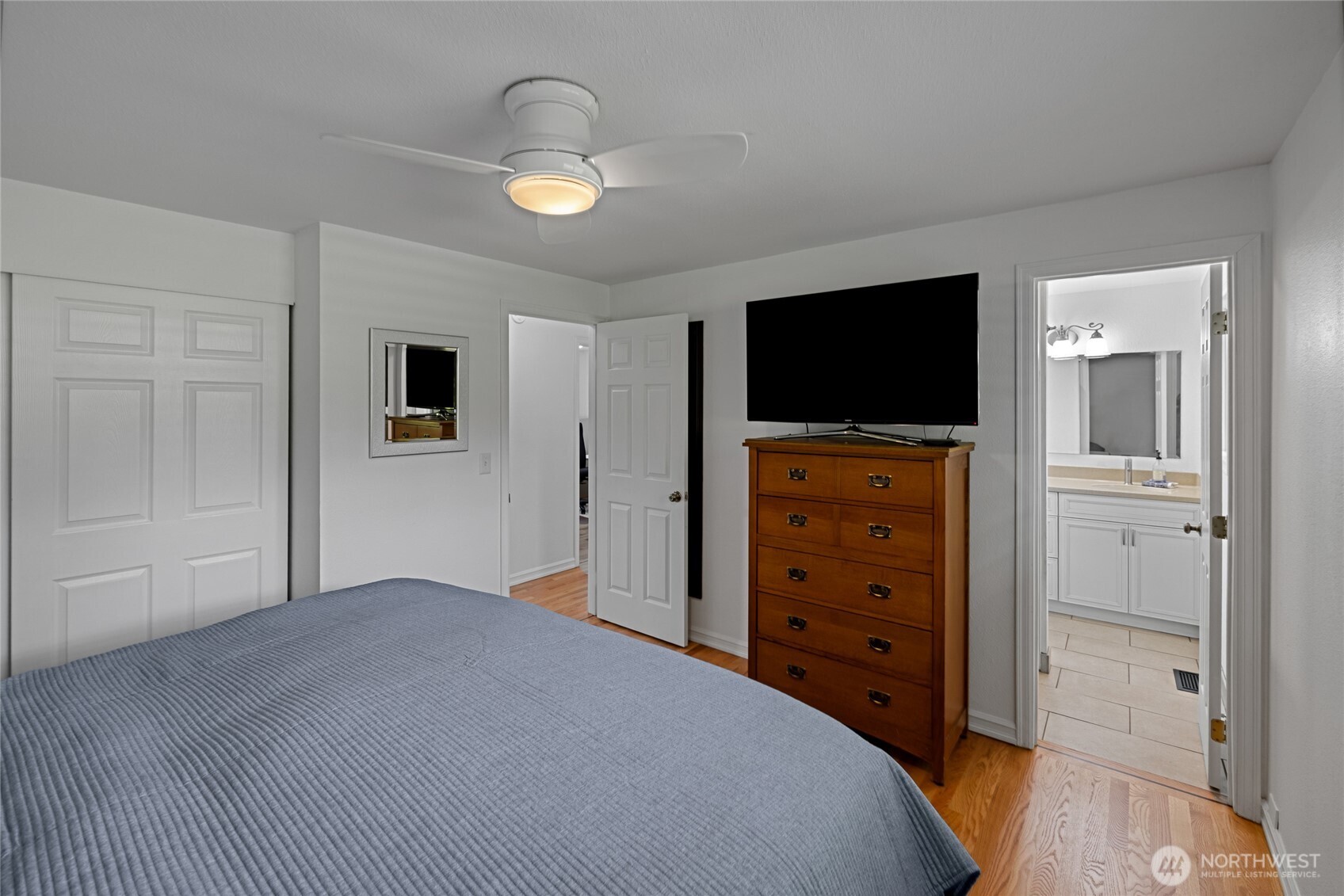8303 55th Street W, University Place, WA 98467