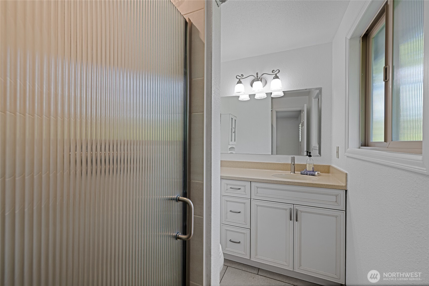 8303 55th Street W, University Place, WA 98467