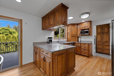 8303 55th Street W, University Place, WA 98467 - Photo 10