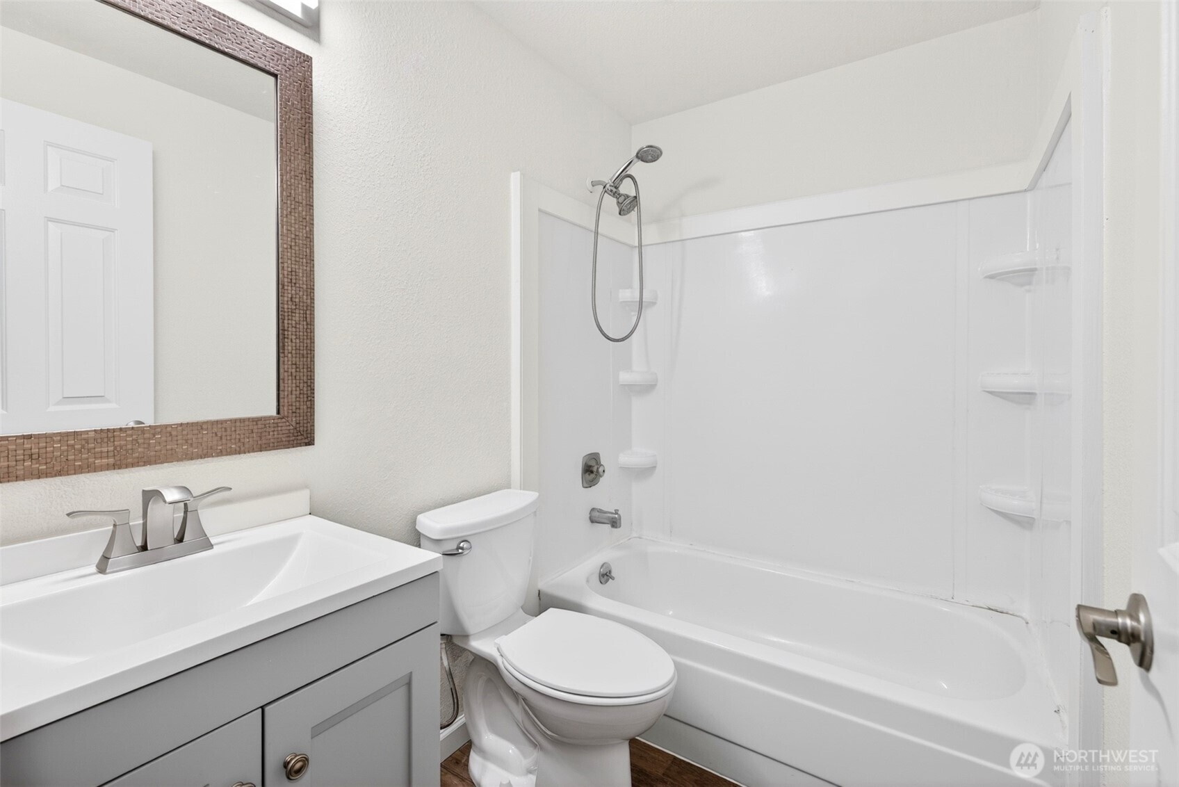 3435 Auburn Way S #27, Auburn, WA 98092-7249