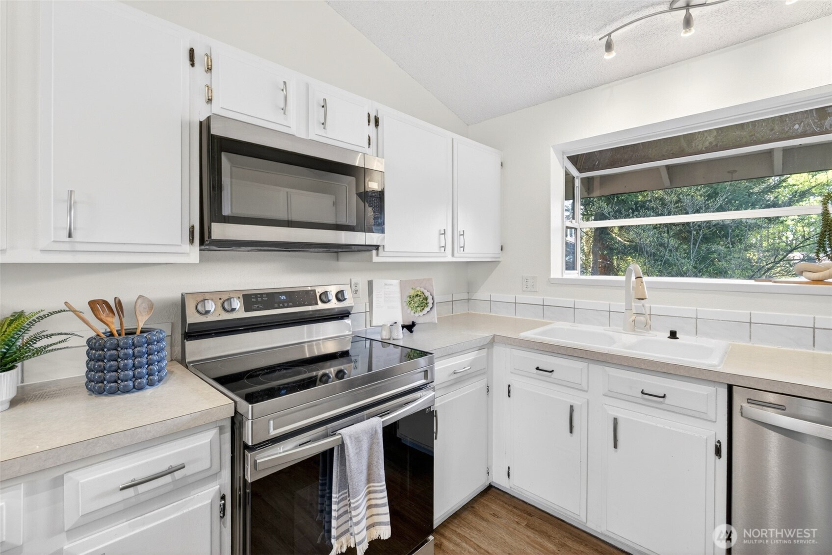 3435 Auburn Way S #27, Auburn, WA 98092-7249