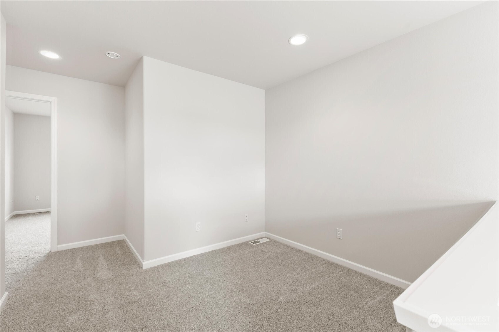 1149 Aaron Drive #B, Lynden, WA 98264