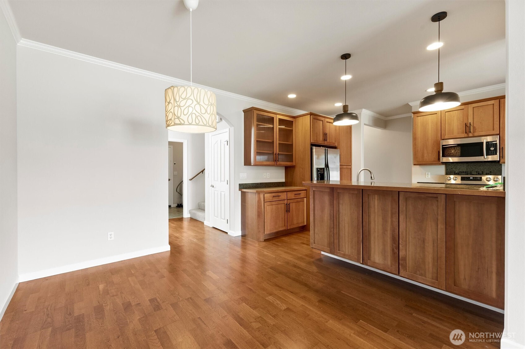 1149 Aaron Drive #B, Lynden, WA 98264