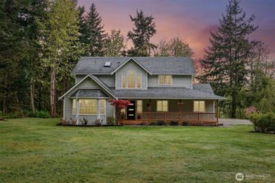 9006 161st Street NW, Stanwood, WA 98292 - Photo 3