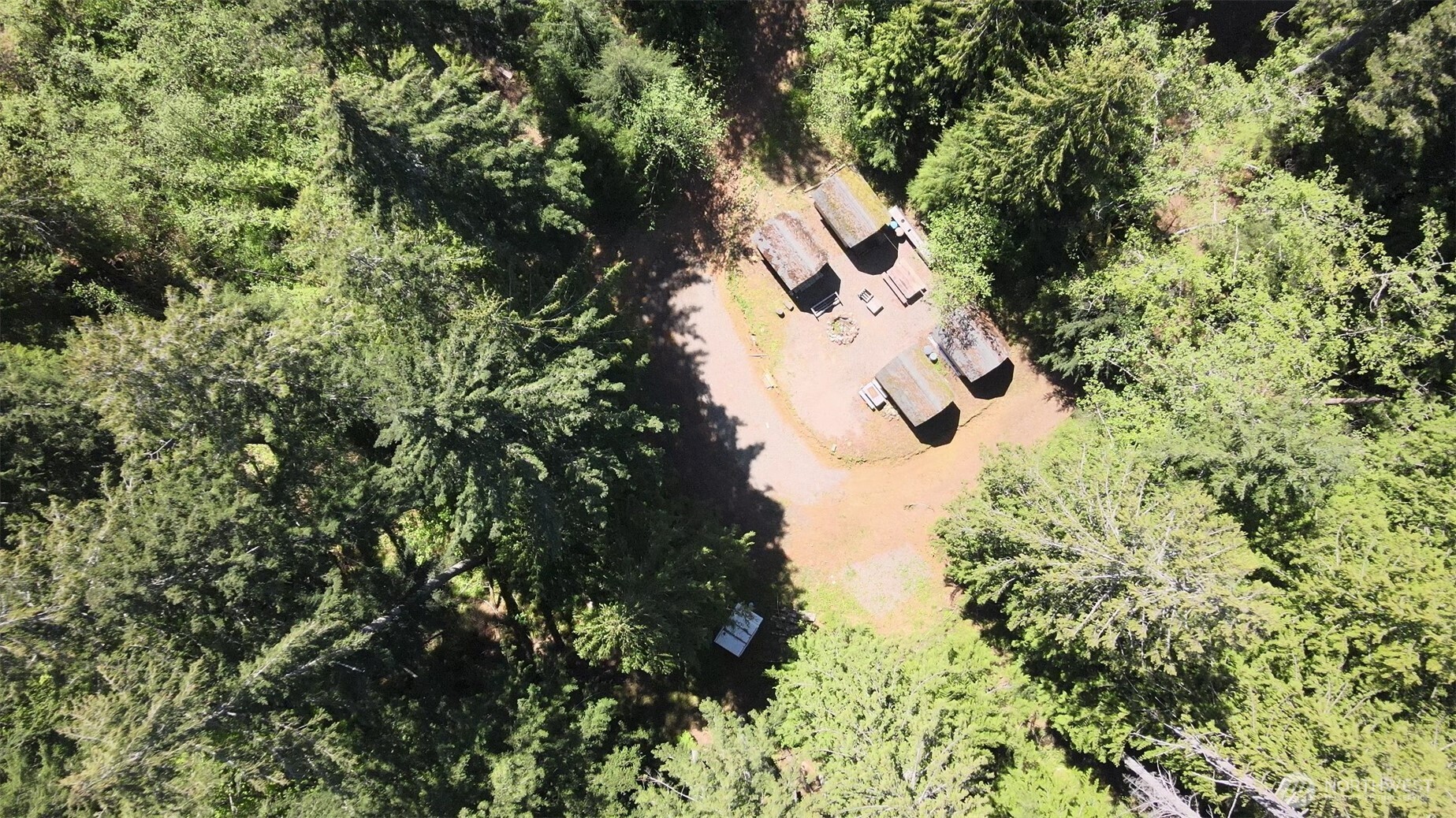 650 W Cushman Ridge Drive , Hoodsport, WA 98548