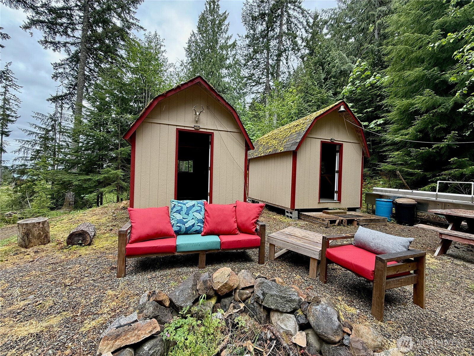 650 W Cushman Ridge Drive , Hoodsport, WA 98548
