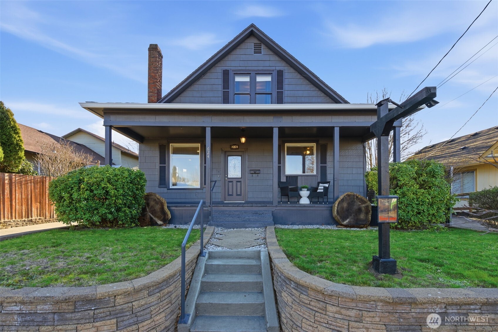 624 NE 2nd Avenue , Camas, WA 98607