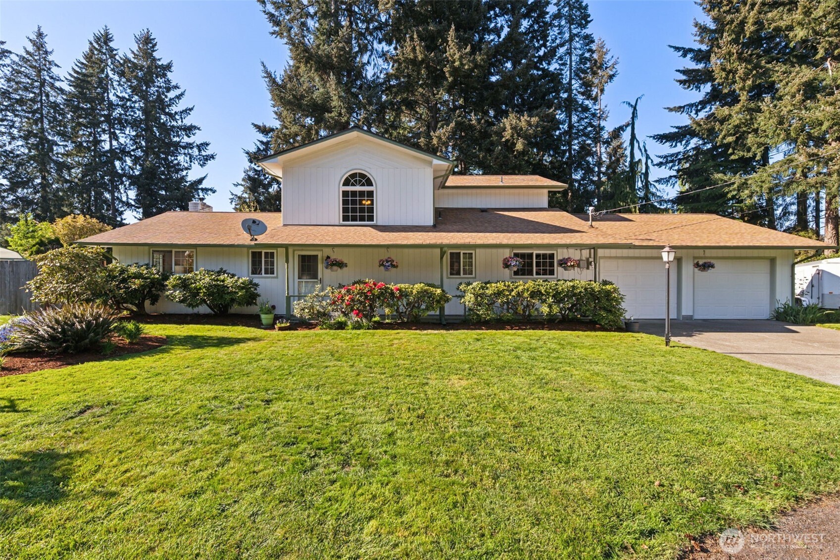 6816 4th Way SE, Lacey, WA 98503