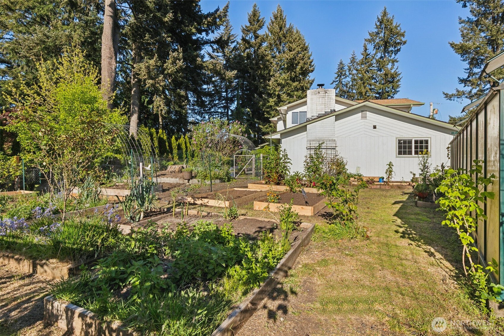 6816 4th Way SE, Lacey, WA 98503