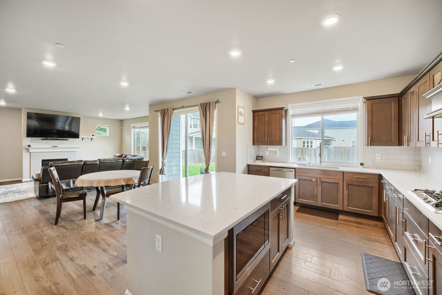 17326 129th Avenue E, Puyallup, WA 98374