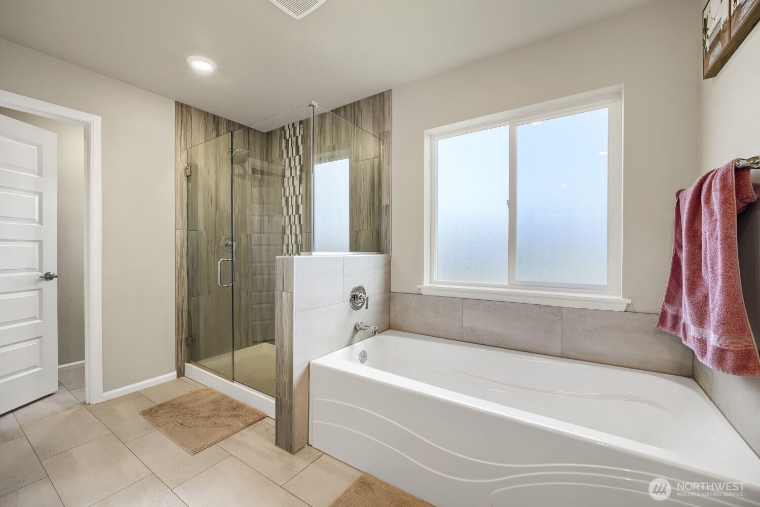 17326 129th Avenue E, Puyallup, WA 98374