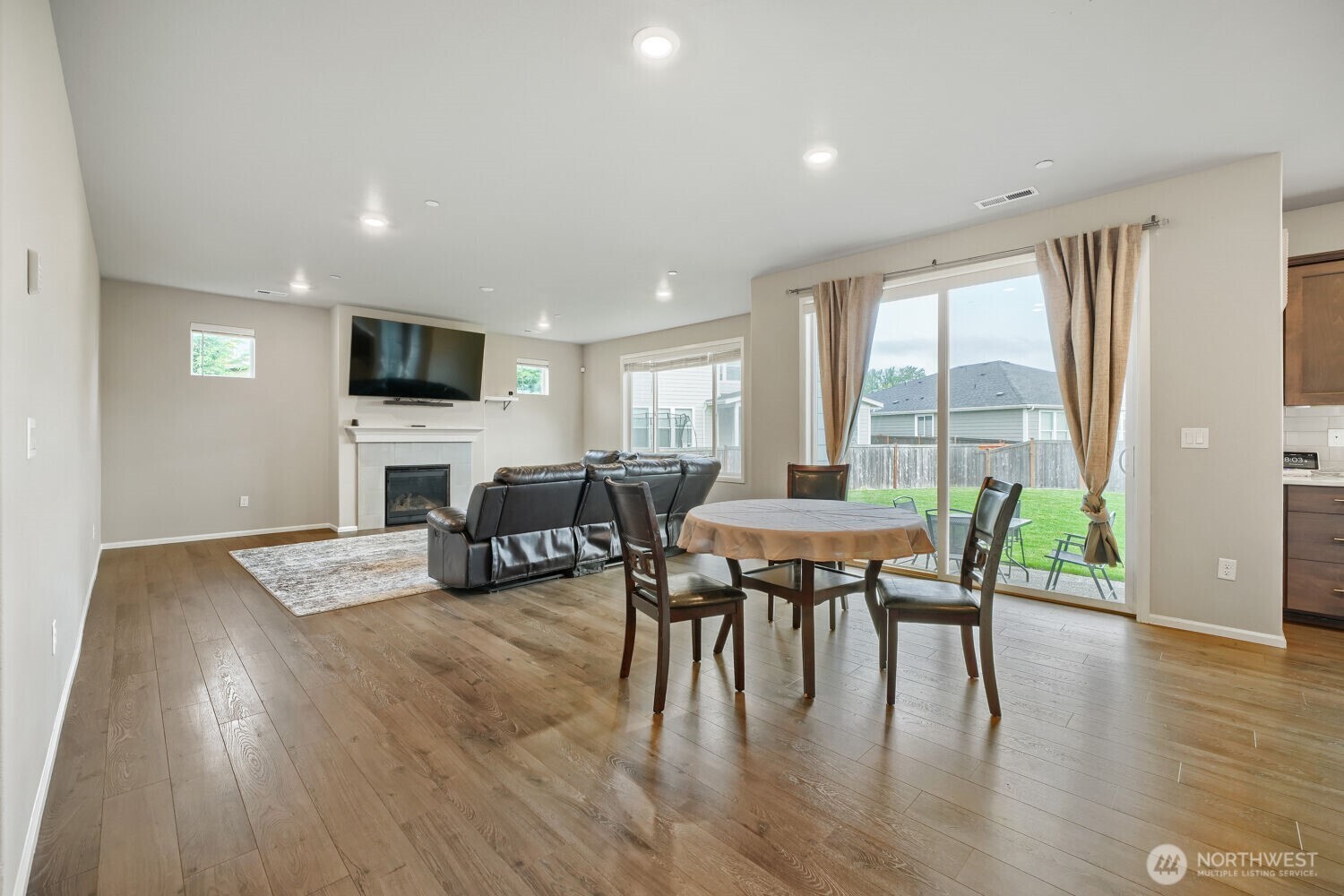 17326 129th Avenue E, Puyallup, WA 98374