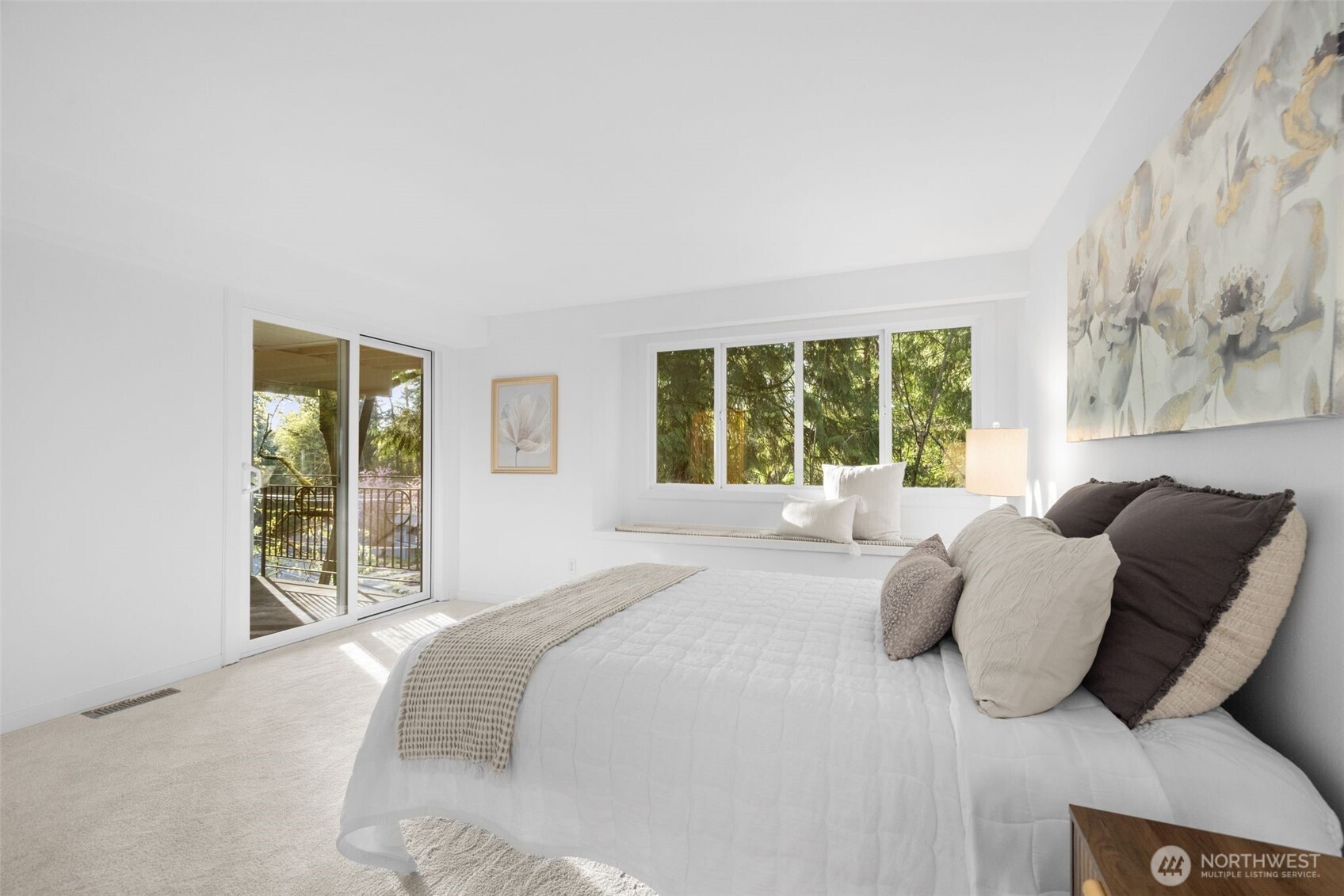 4241 155th Place SE #4-4, Bellevue, WA 98006