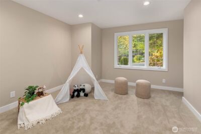 19221 SE 25th Street , Sammamish, WA 98075 - Photo 28