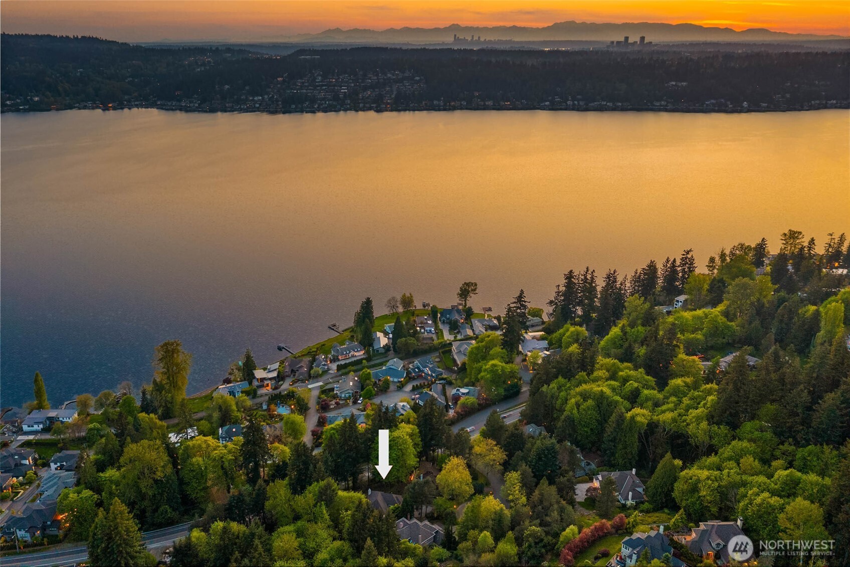 19221 SE 25th Street , Sammamish, WA 98075