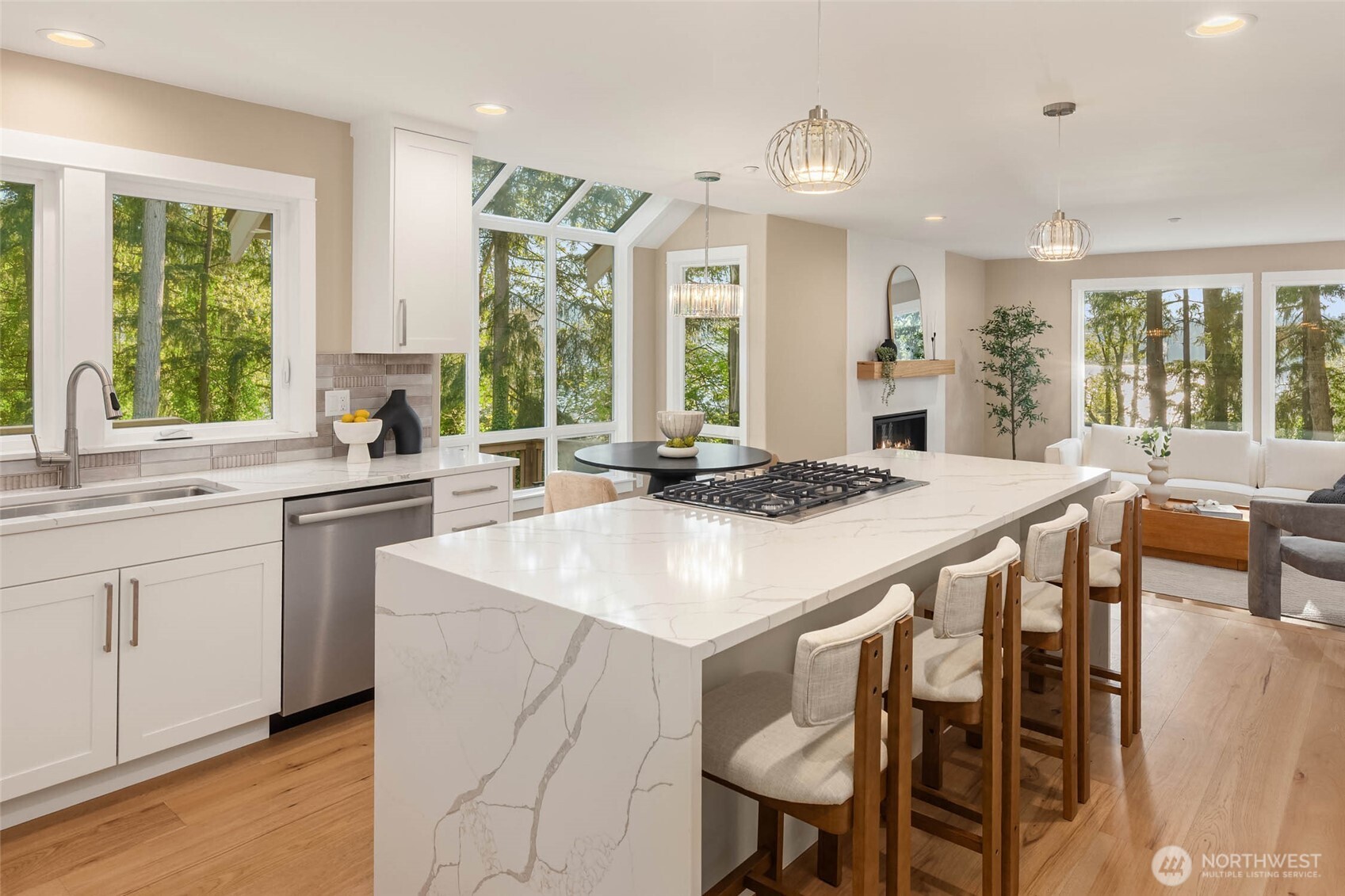 19221 SE 25th Street , Sammamish, WA 98075
