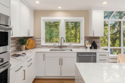 19221 SE 25th Street , Sammamish, WA 98075 - Photo 10