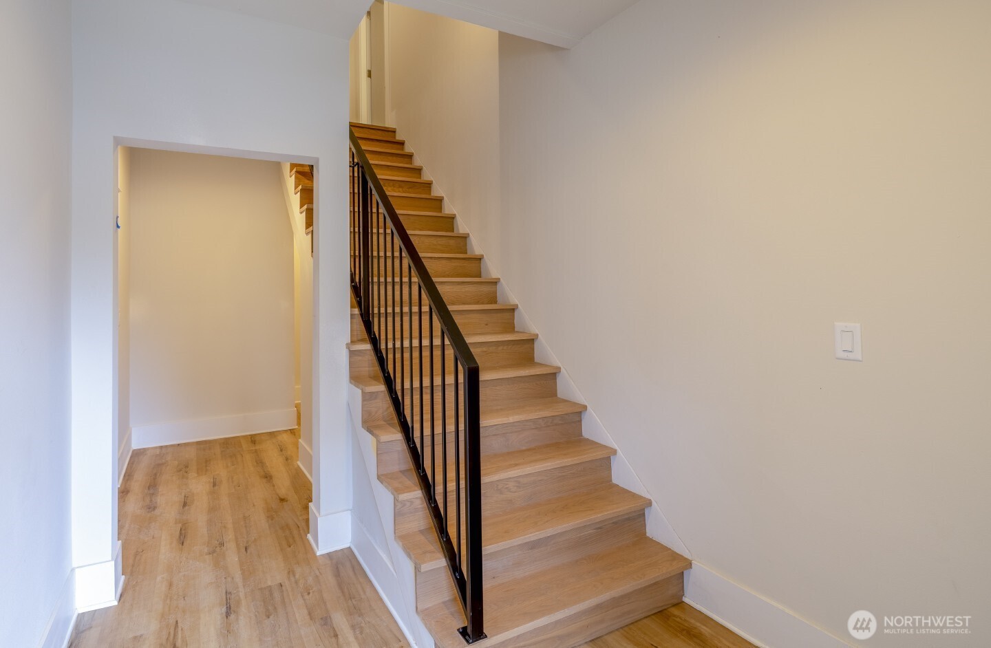 2123 E James Street , Seattle, WA 98122
