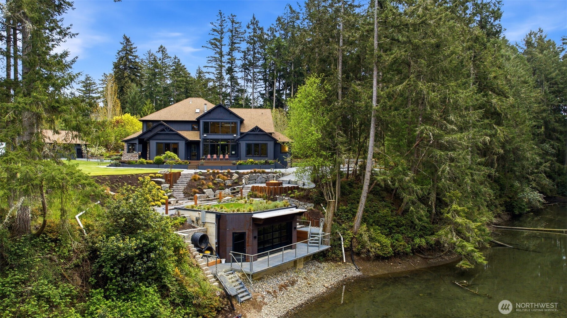 1136 14th Avenue , Fox Island, WA 98333